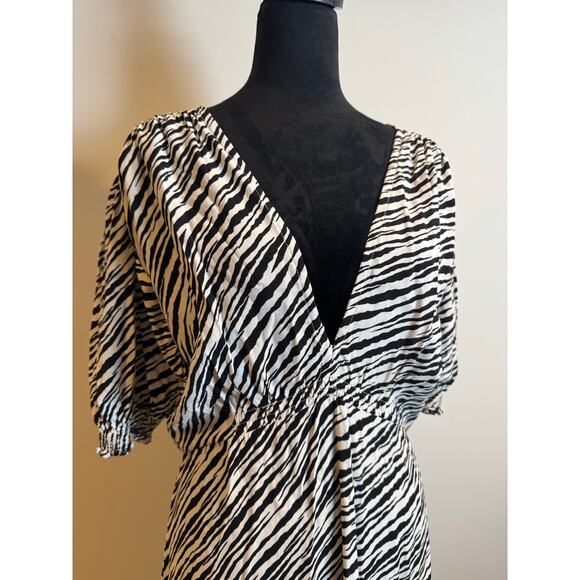 Faithfull The Brand NWT Marie Louise Animal Zebra Print Midi Puff Sleeve Dress - Picture 6 of 12